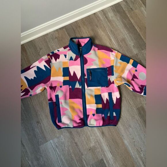 NWT Patagonia Synchilla Full Zip Jacket Teddy Jacket Retro Multi Color Pink Blue - Picture 2 of 8